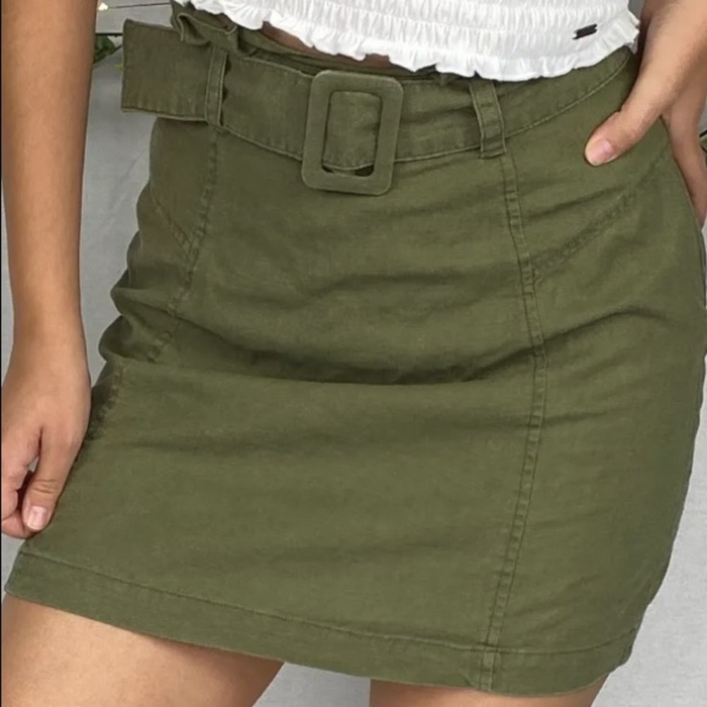 BP. Belted Paperbag Mini Skirt Green